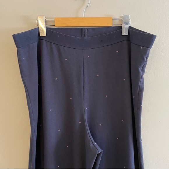 Reitmans Navy Wide Leg Pajama Set Purple Heart Print – Top XL Bottom XXL GUC - Picture 11 of 15